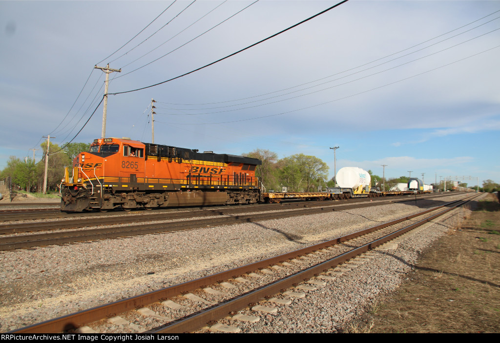 BNSF 8265 West